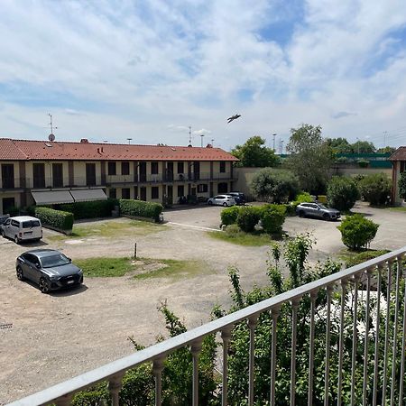 Bnbook-Monolocale Corte Borromeo Rho Εξωτερικό φωτογραφία